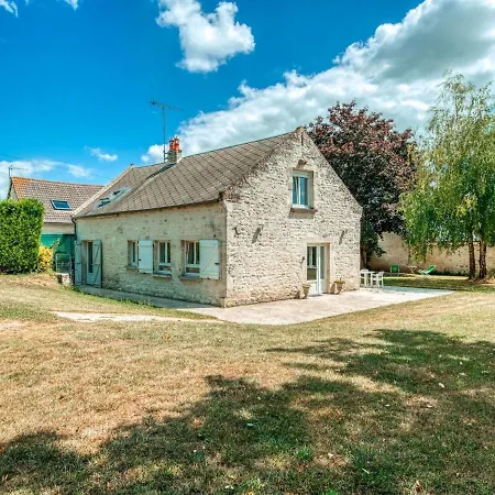 Holiday home Cozy In Boncourt With Barbeque Sainte-Preuve