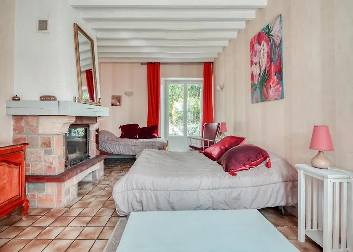 In Boncourt With Private Garden *