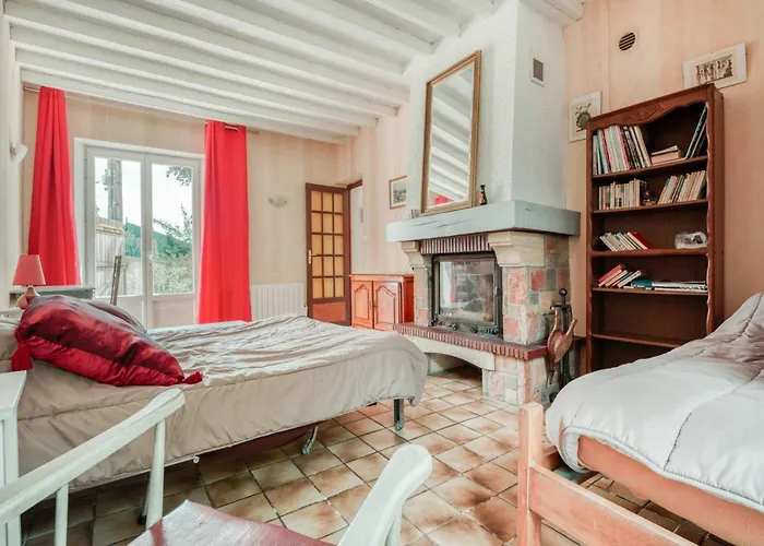 In Boncourt With Private Garden